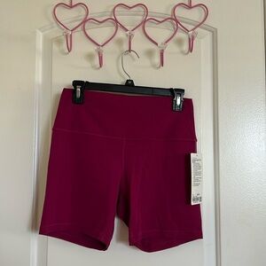 Lululemon Align 6”